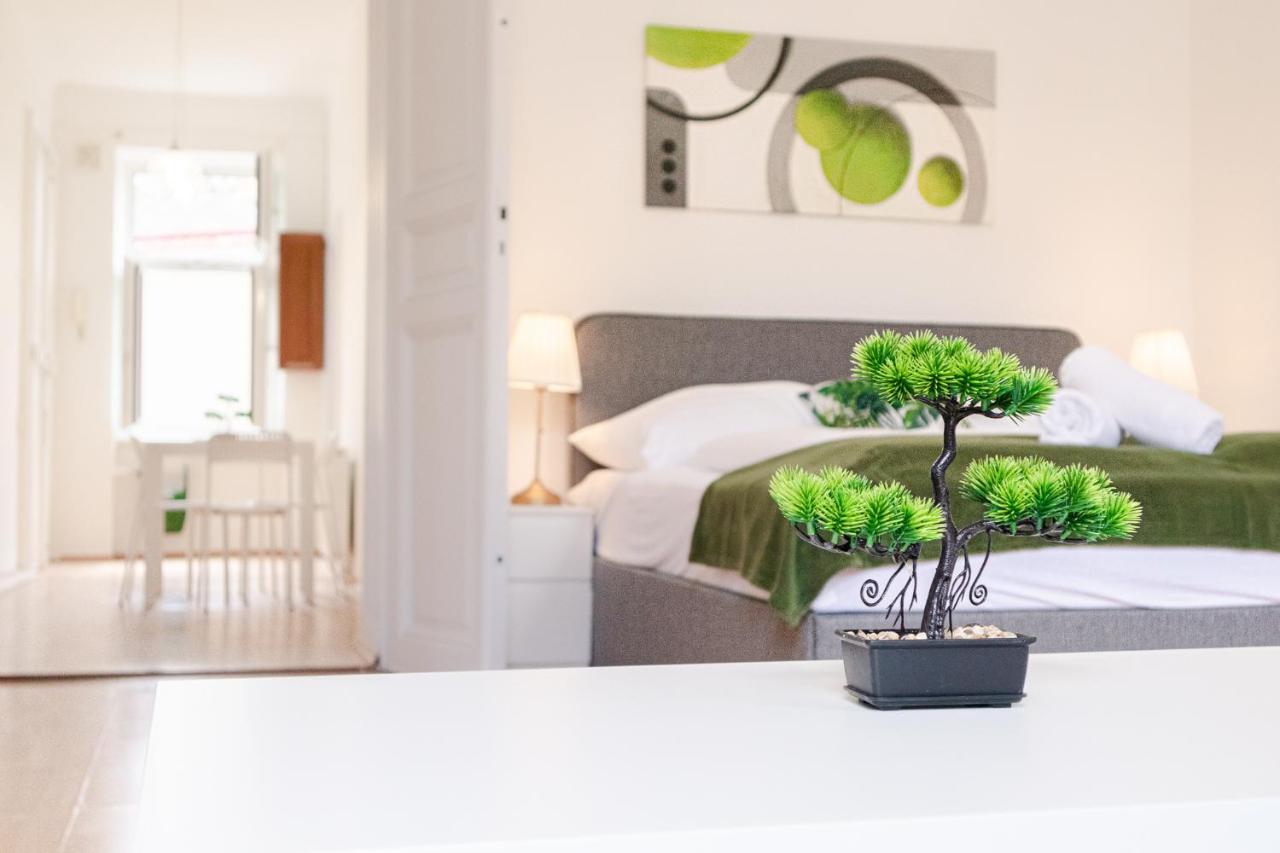 Pleasing 2Br Apt. Akh-Perfect For Groups Wenen Buitenkant foto