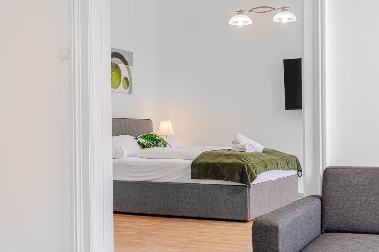 Pleasing 2Br Apt. Akh-Perfect For Groups Wenen Buitenkant foto