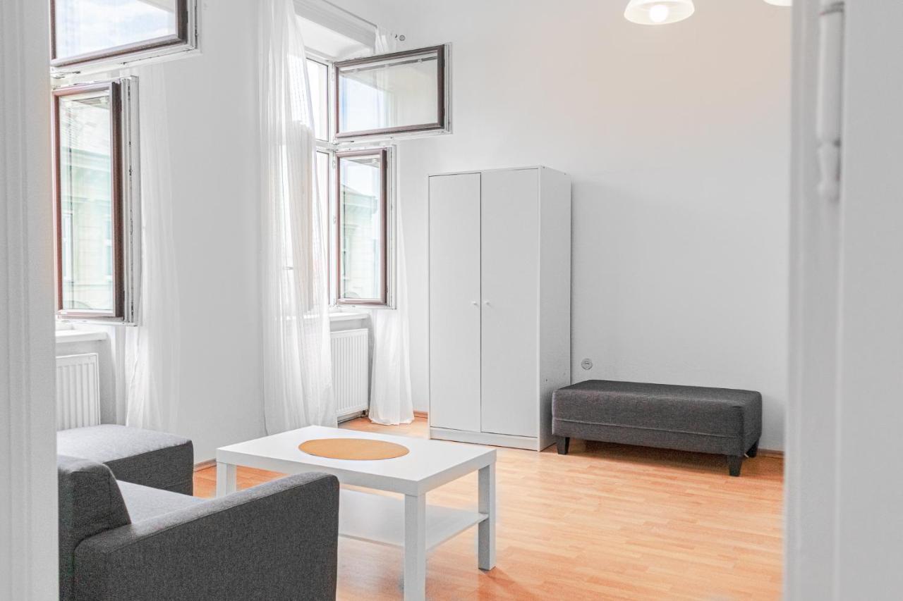 Pleasing 2Br Apt. Akh-Perfect For Groups Wenen Buitenkant foto
