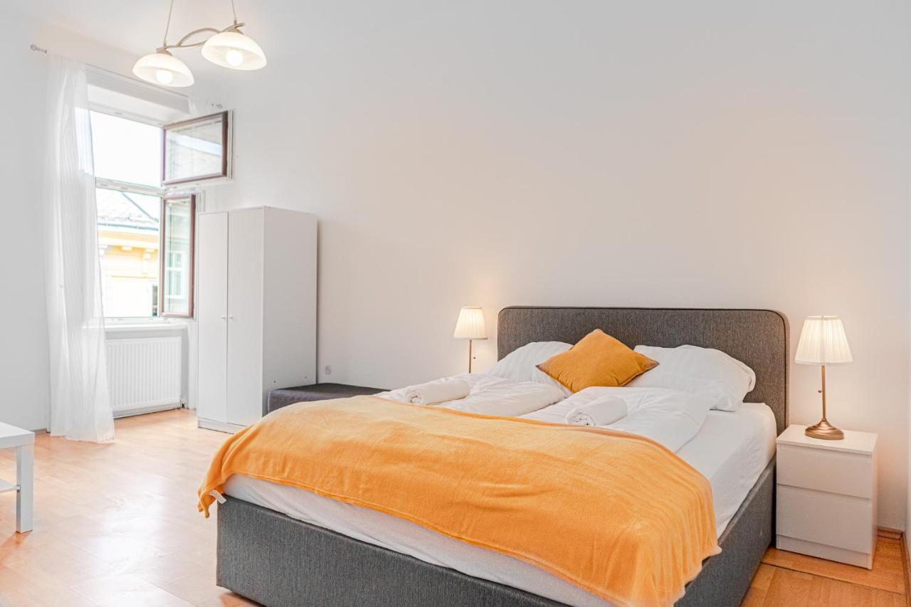 Pleasing 2Br Apt. Akh-Perfect For Groups Wenen Buitenkant foto